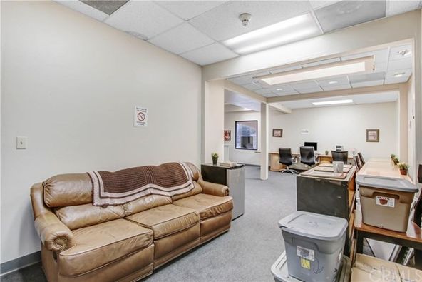 1175 Center St, Riverside, CA 92507